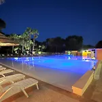 בית נופש Azzurra *