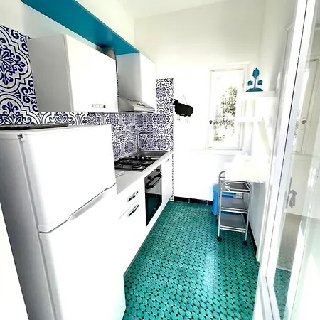 Azzurra Conca Specchiulla