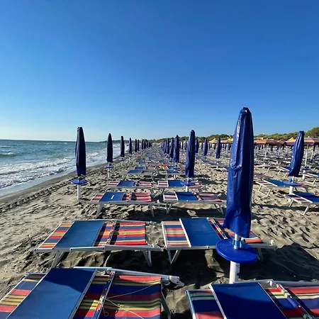 Azzurra Conca Specchiulla