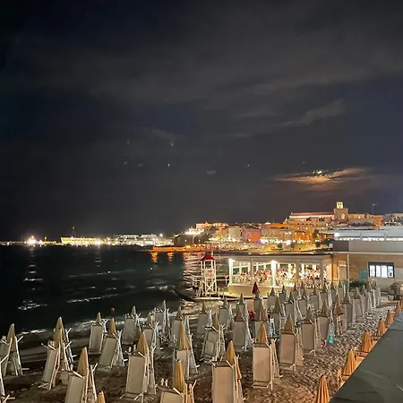 Azzurra *