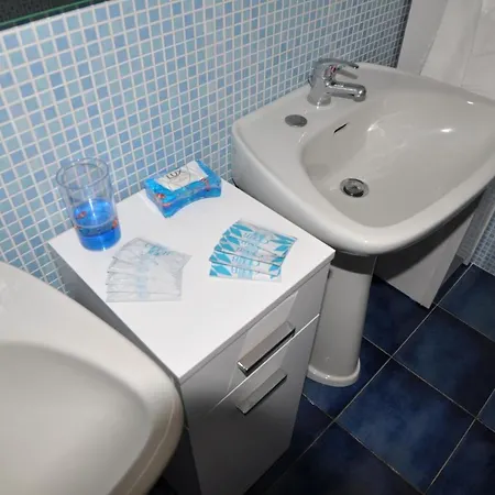 Azzurra Conca Specchiulla