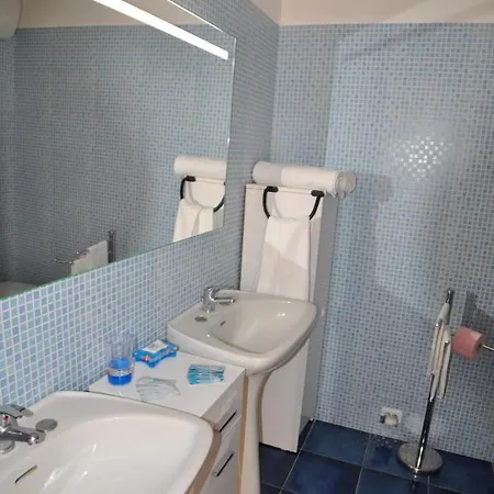 Azzurra Feriehus Conca Specchiulla